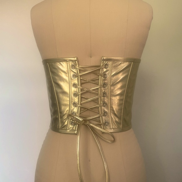 Gold Corset - Picture 5 of 5